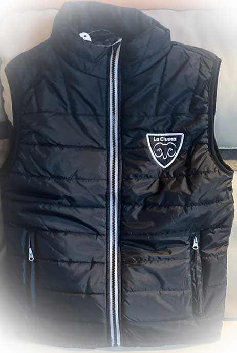 marquage publicitaire personnalisé broderie numérique atelier de Thônes Serraval situé en Haute Savoie Arvimedia Thim Montagn'Art