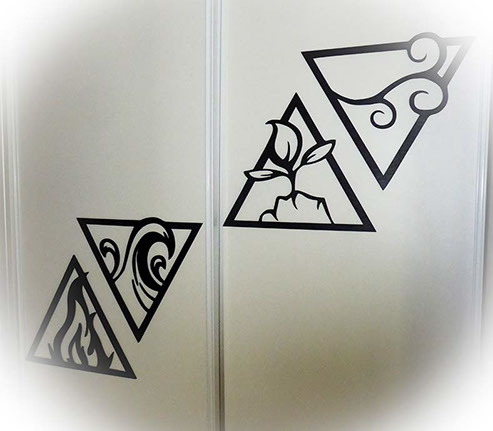 Objet déco gravure laser en plexi motifs aux choix, Thim Montagn'Art spécialiste en cadeaux personnalisés de fabrication française.