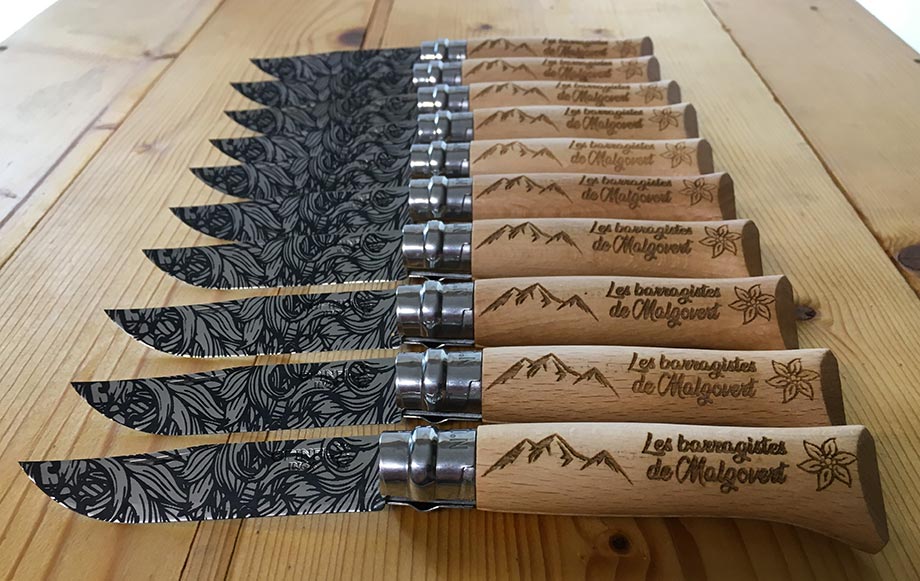 Opinel personnalisé à votre image en gravure laser, solide pratique et utile, un bon moyen de rester toujours présent auprès de vos clients. 