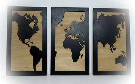 Triptyque représentant le monde et les continents Planisphère en bois, gravure laser réalisée par Thim Montagn'Art Serraval.