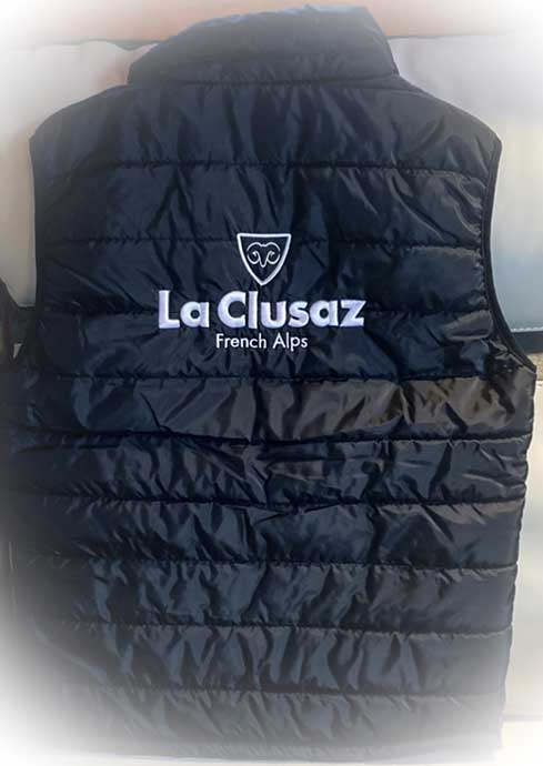 publicité broderie numérique pour professionnel et particulier à Thônes depuis notre atelier de Serraval