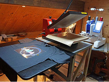 Portez une tenue à l'image et aux couleurs de votre entreprise, association, club, particulier. Notre technique de marquage de qualité 