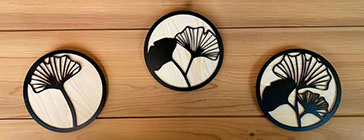 objet déco en bois motif fleur fabrication artisanale thim montagn'art entreprise savoyarde Thierry Collomb Clerc haute savoie