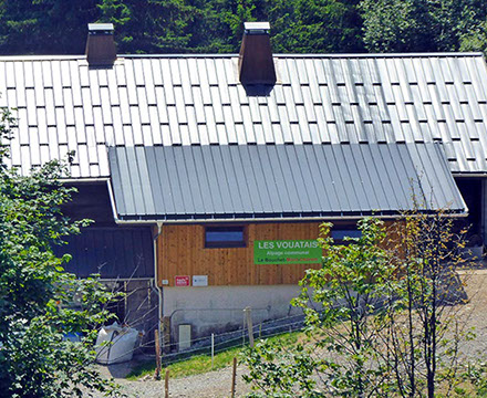 Création et impression enseigne publicitaire format laize de 107 cm