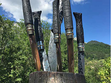 idée originale de cadeau d'entreprise couteau gravé laser, solide pratique et utile, un moyen de rester toujours présent auprès de vos clients. 