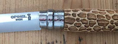 Opinel personnalisé à votre image en gravure laser, solide pratique et utile, un bon moyen de rester toujours présent auprès de vos clients. 