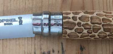 Opinel personnalisé à votre image en gravure laser, solide pratique et utile, un bon moyen de rester toujours présent auprès de vos clients. 