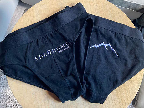 atelier de broderie publicitaire sur textile Thônes Serraval vêtements personnalisés casquette sur tous supports textile Thim Montagn'Art