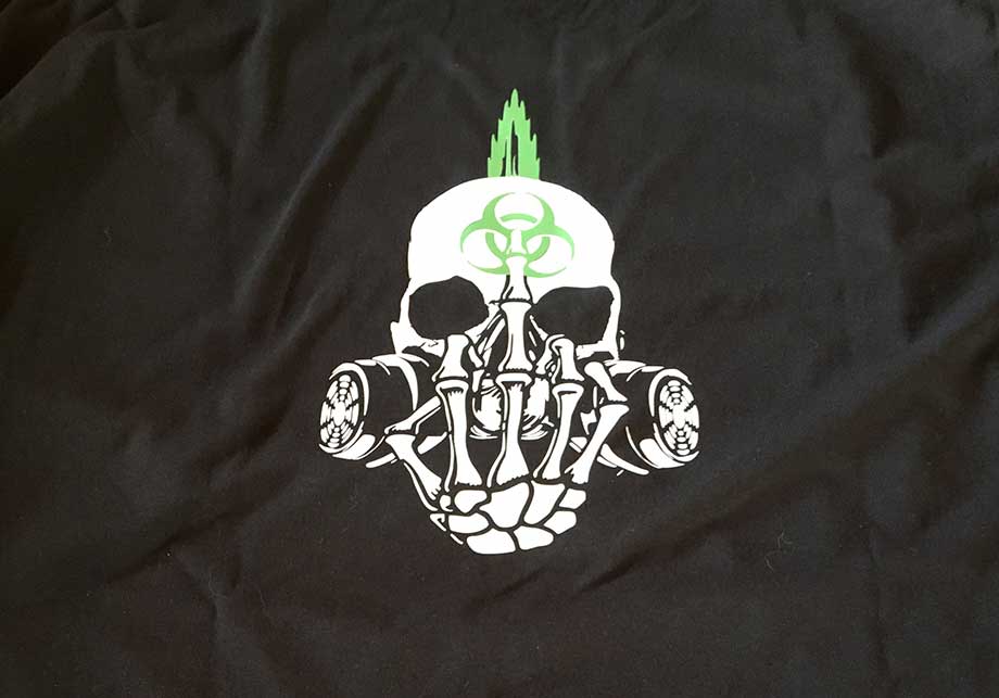 tee-shirt personnalisé à votre image Thônes Haute Savoie spécialiste impression en petite quantité pour particuliers ou les restaurants