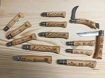 Opinel objet publicitaire en gravure laser, solide pratique et utile, un bon moyen de rester toujours présent auprès de vos clients. 